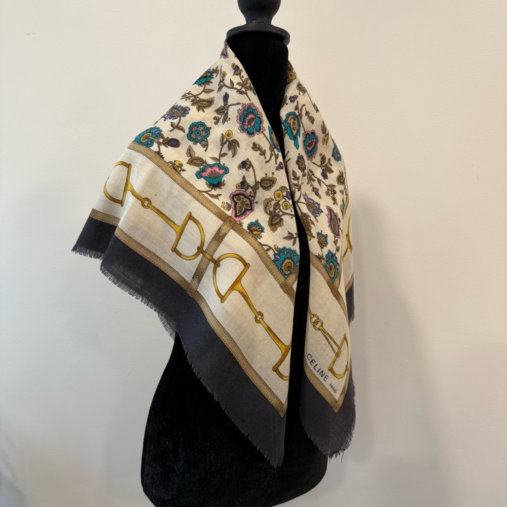 Celine Silk Scarf 90 Carré Floral Navy Ivory Made in France - Picture 5 of 14